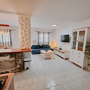 Casa Uwe, El Remo Puerto De Naos